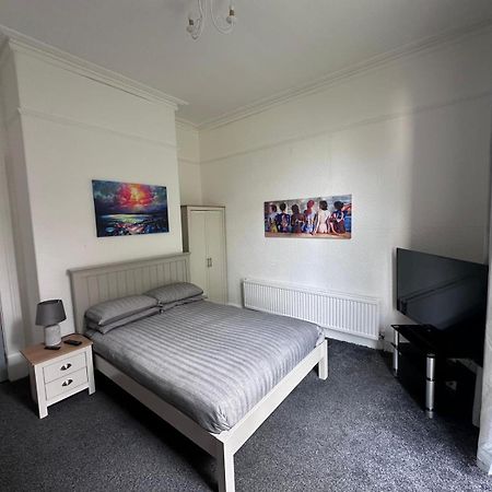 Hotel @22 Birkenhead Exterior foto